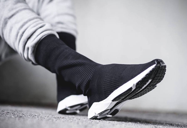 Reebok,Sock Runner,UltraKni  超高帮套袜造型！Reebok Sock Runner UltraKnit 现已发售