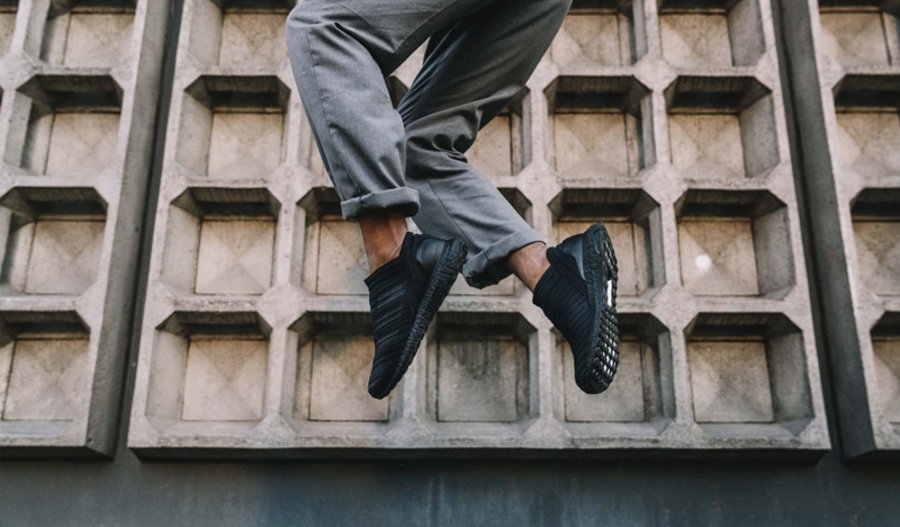 CG3657,Triple Black,Ultra Boos  极致酷黑！Nemeziz Tango 17+ Ultra Boost 上脚效果不俗