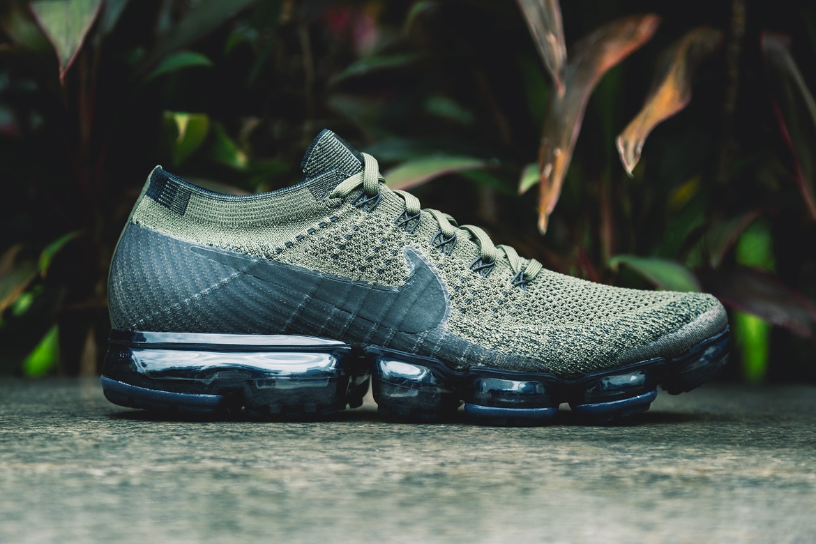 VaporMax,Nike  户外气质 + 闪耀银钩，看看 Nike Air VaporMax 新品美图近赏