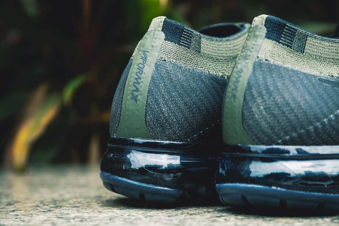 VaporMax,Nike  户外气质 + 闪耀银钩，看看 Nike Air VaporMax 新品美图近赏