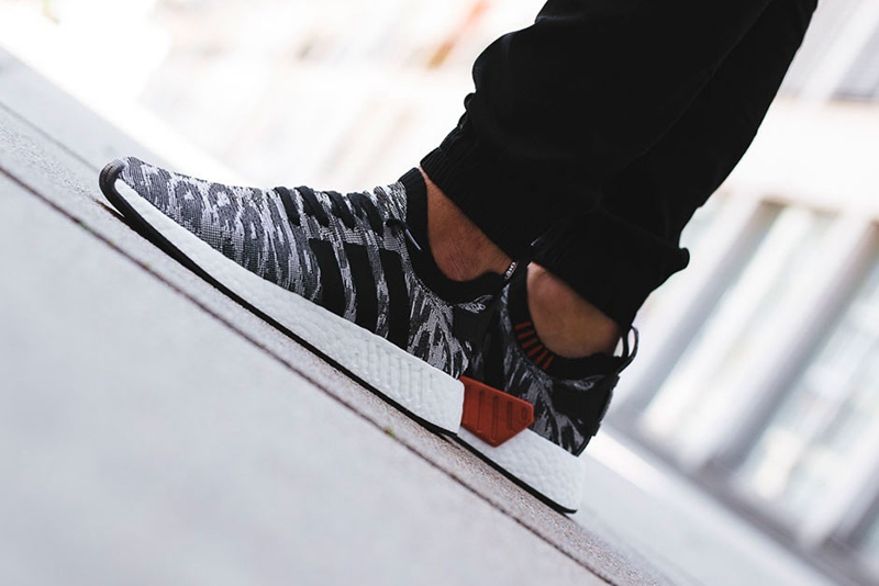 adidas,NMD R2,Harvest  本周发售！adidas NMD R2 “Harvest” 上脚魅力不凡