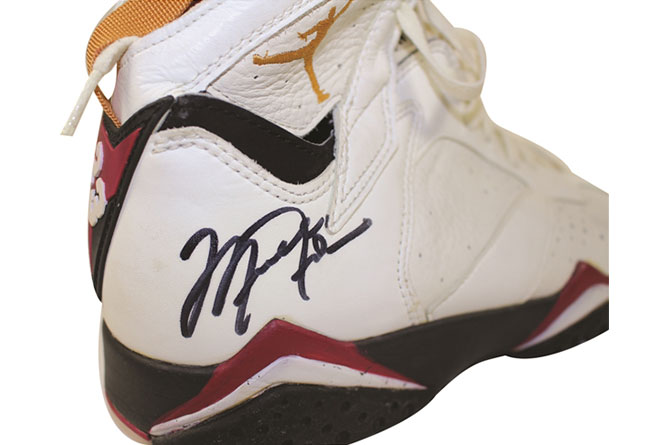 AJ7,Air Jordan 7  乔帮主 25 年前亲着！Air Jordan 7 “Cardinal” 开始拍卖