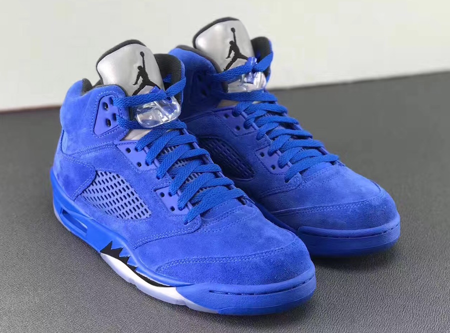 136027-401,AJ5,Air Jordan 5 136027-401AJ5 9 月发售，蓝麂皮 Air Jordan 5 “Blue Suede” 清晰图赏