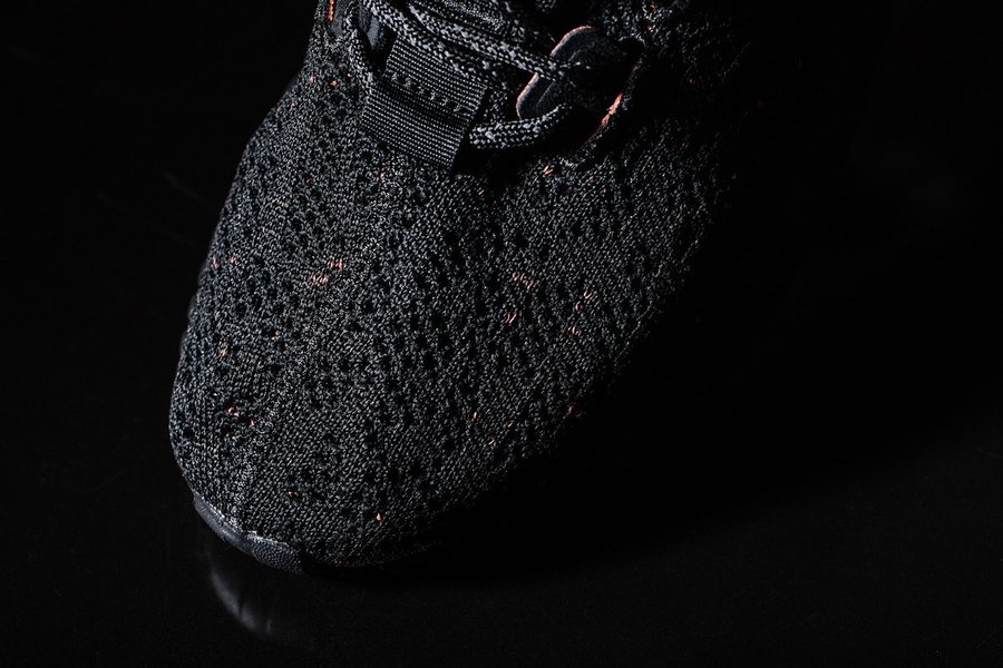 adidas,adidas Originals Tubula  鞋面与 Yeezy 350 几乎相同！全新 Tubular Doom Sock 现已发售