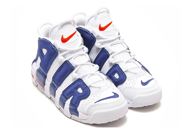921948-101,Air More Uptempo,Up 921948-101 大 AIR Knicks 尼克斯配色即将发售，源自皮蓬经典暴扣！