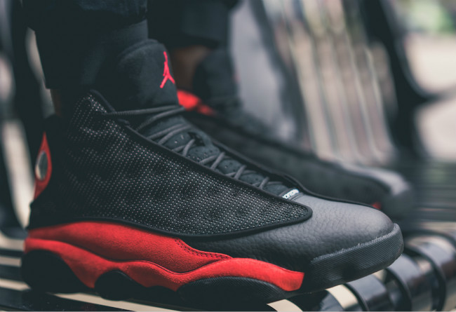 AJ13,Air Jordan 13,414571-004  实物上脚！Air Jordan 13 “Bred” 将于下周发售！