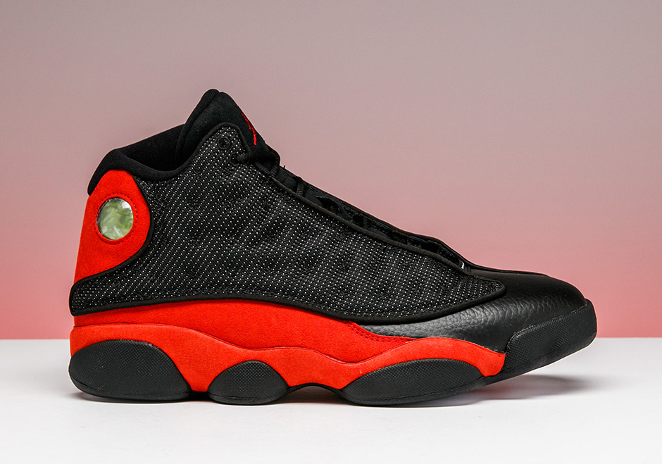414571-004,AJ13,Air Jordan 13 414571-004AJ13 何时买黑红 Air Jordan 13 “Bred” 最划算？