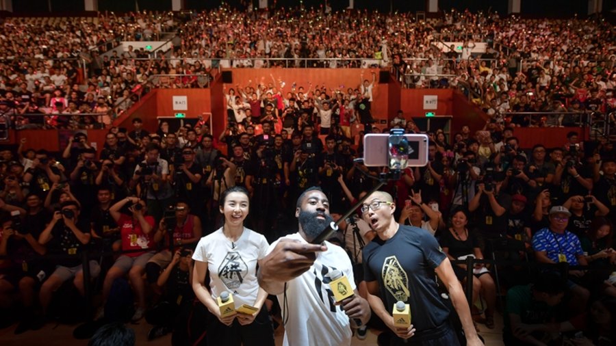 Harden,adidas  哈登为何圈粉无数？我们在“创异觉醒”中国行找到了答案！（内含亲签球衣福利）