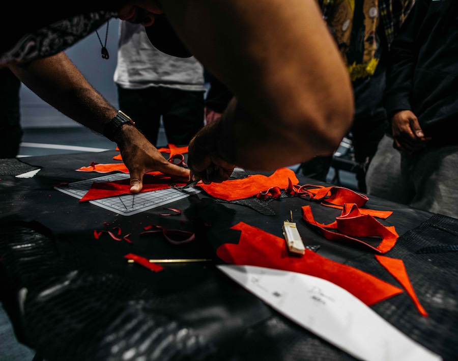 414571-004,AJ13,Air Jordan 13 414571-004AJ13 蟒蛇皮纹的 Air Jordan 13 黑红，看起来更奢华了！
