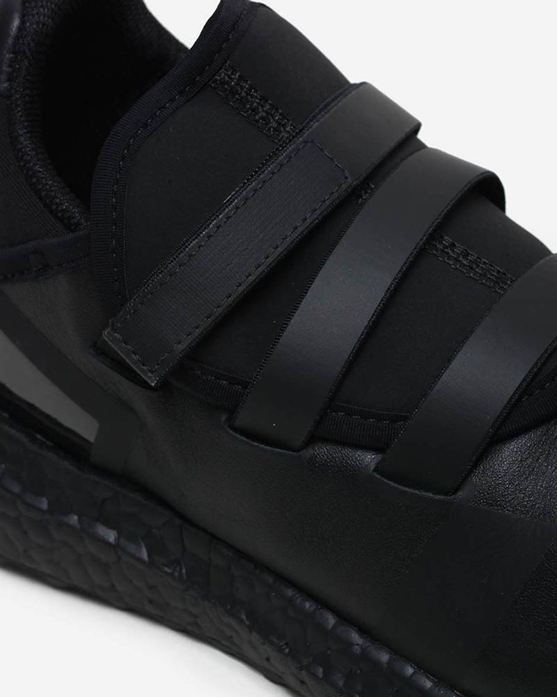 adidas,Y-3,Zazu,Triple Black,  纯黑 Boost + 革新鞋带系统！Y-3 Zazu 黑魂新品现已发售！