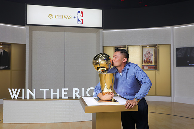 NBA,芝华士  余文乐、保罗皮尔斯降临！宣告 NBA 和芝华士合作达成！