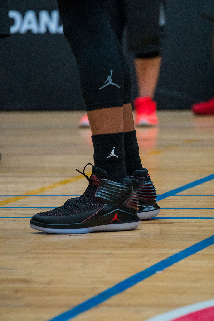 AA1253-001,AJ32,Air Jordan 32  威少中国行上脚的这双 “禁穿” AJ32，你会想要入手么？