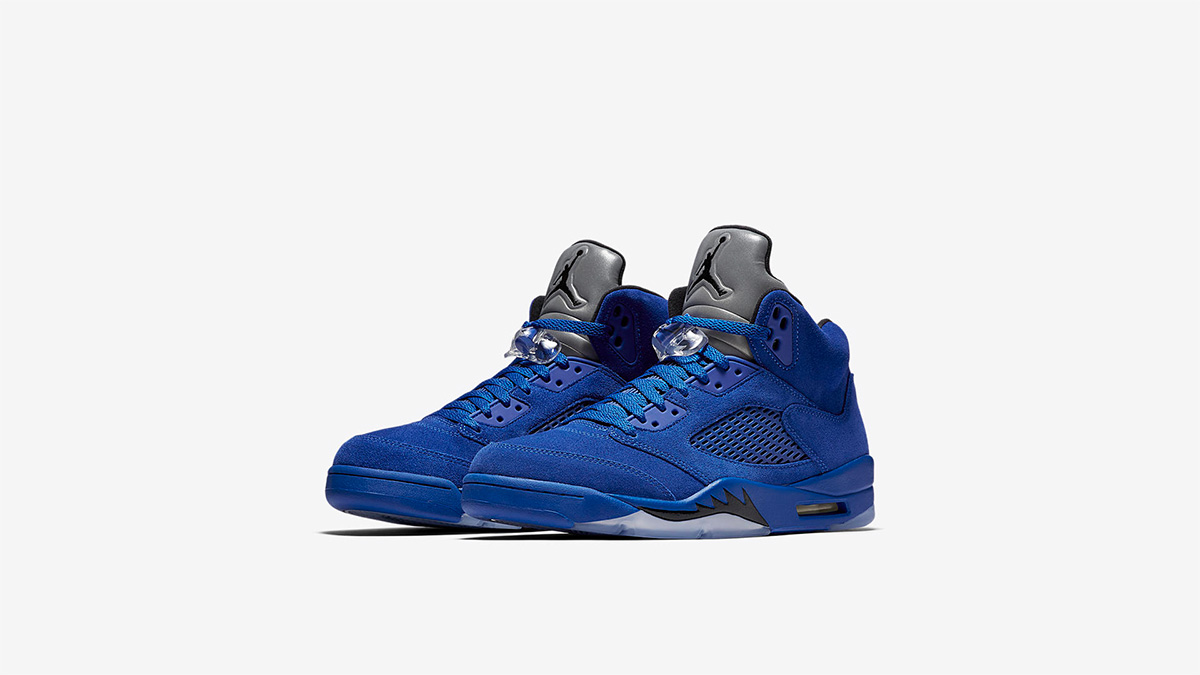 136027-401,AJ5,Air Jordan 5 136027-401AJ5 蓝麂皮要来了！Air Jordan 5 “Flight Suit” 本月底发售