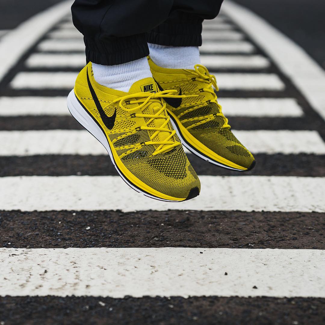 AH8396-700,Flyknit Trainer,Nik AH8396-700 明天上架！李小龙配色的 Nike Flyknit Trainer 发售在即