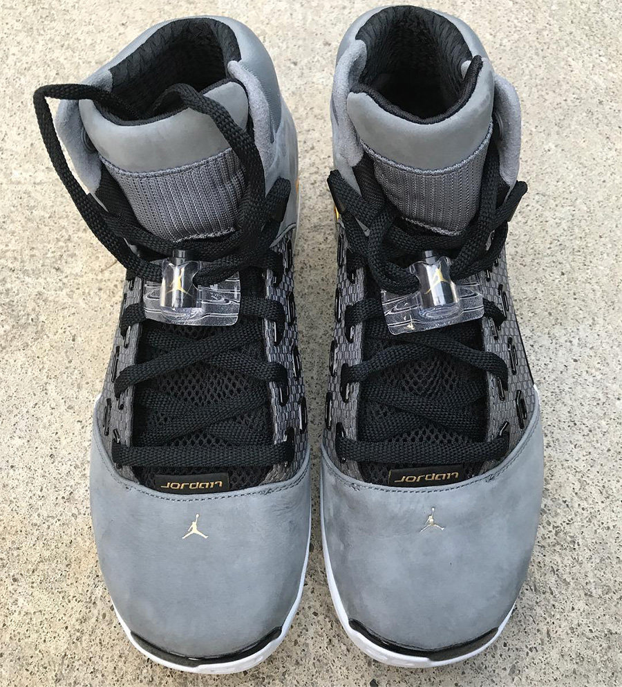 AJ17,Air Jordan 17 AJ17 一出手就是华丽之作！Trophy Room x Air Jordan 17 要来了！