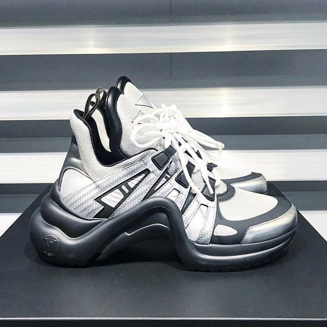 LV,Louis Vuitton  科幻风格！Louis Vuitton 2018 款复古鞋价格公布