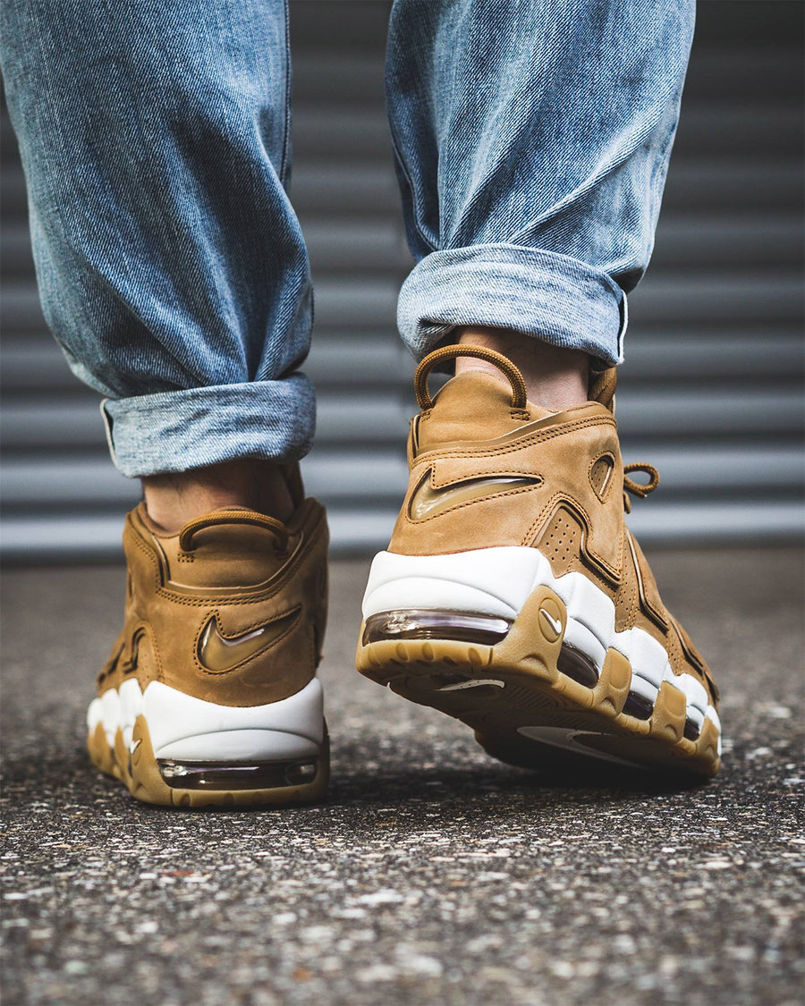 AA4060-200,Uptempo,Nike AA4060-200 今日发售，小麦色 Nike Air More Uptempo “Flax” 上脚实拍