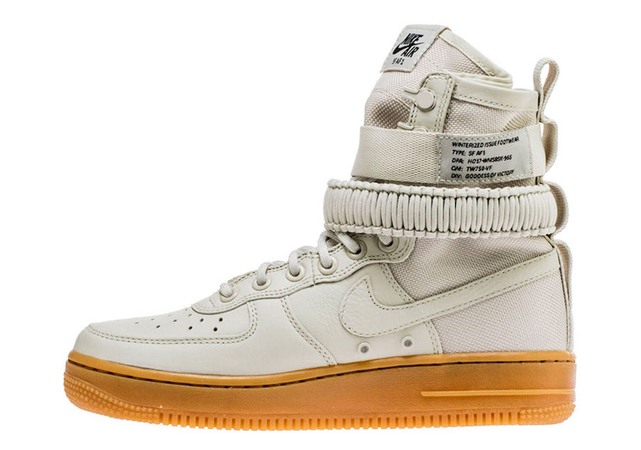Nike,SF-AF1,857872-004  讨巧的米白装扮！高帮 Nike SF-AF1 Hi 即将再度发售