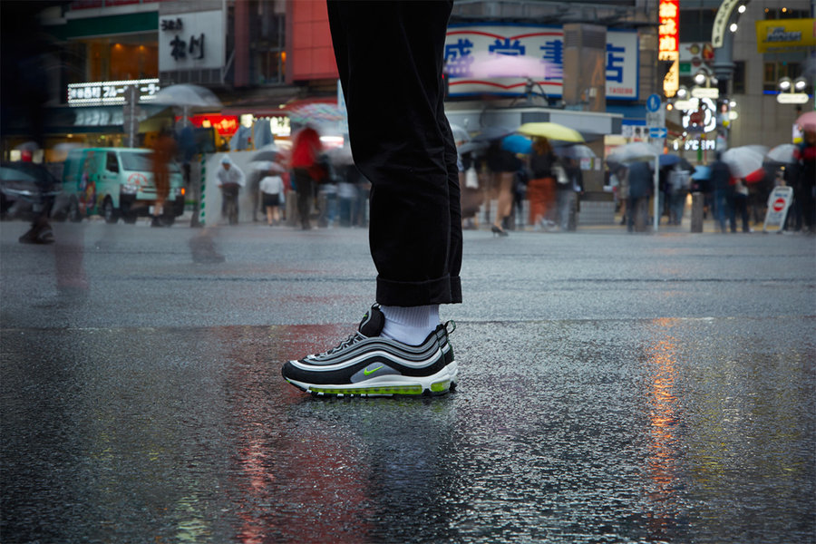 921826-004,Air Max 97 921826-004 终于来了！Nike Air Max 97 “Japan” 将在下周发售