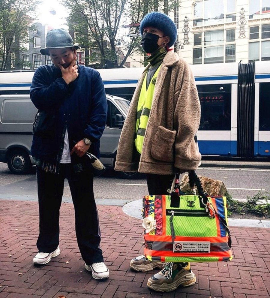 adidas,Nike,Gucci,Balenciaga,Y  同样花大几千买鞋，你会选择奢侈品牌，还是阿迪耐克？