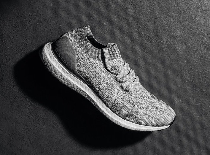 adidas,Ultra Boost,Uncaged,BY2  磨砂质感！这双经典的 UB 鞋型迎来全新配色登场！