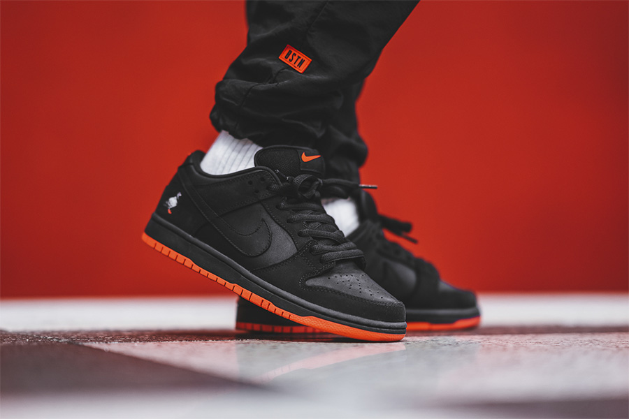 883232-008,Dunk SB 883232-008 人气火爆！黑鸽子 Nike Dunk SB Low “Pigeon” 上脚美图