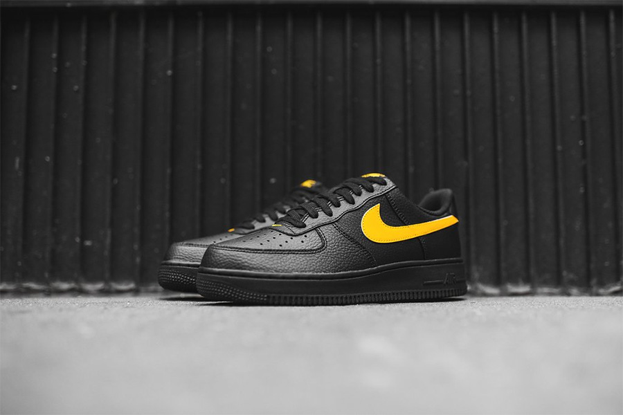AF1,Nike,Air Force 1,VLONE  VLONE 既视感，但性价比很高！这两双 Air Force 1 你也能入手