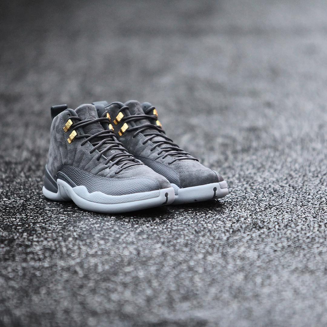 130690-005,Air Jordan 12,AJ12,  本周登场！灰麂皮金扣 Air Jordan 12 实物细节近赏