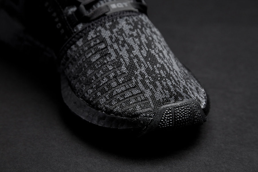 EQT 93/17,EQT,adidas Orignals  三双黑武士本月发售！adidas Originals 带来全黑装扮的精品套装