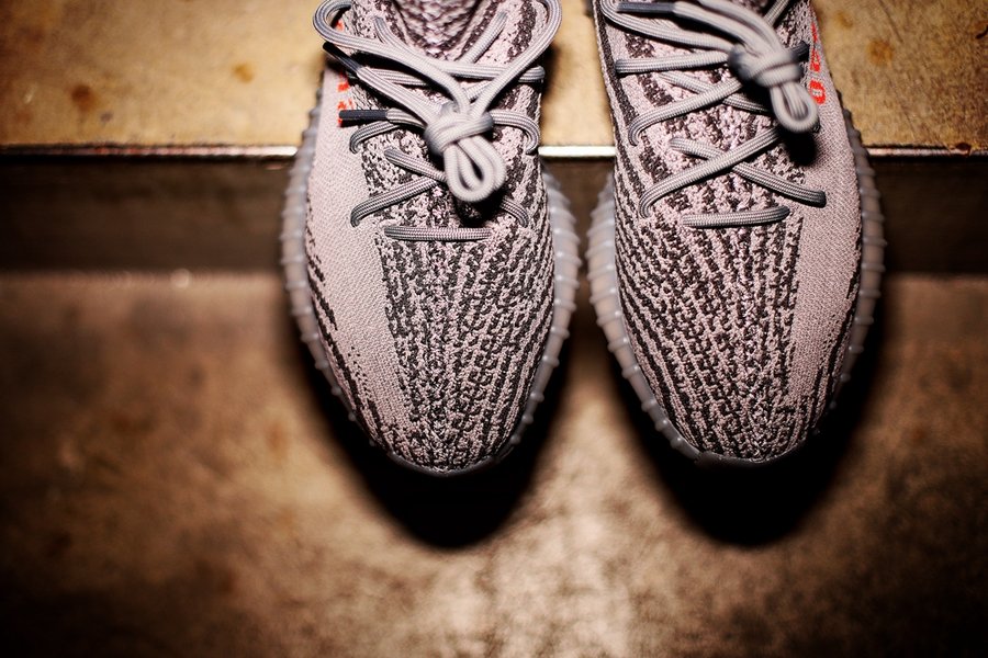 adidas,Yeezy,AH2203  机器人订单被砍？新灰橙 Yeezy 350 V2 官网有望补货！