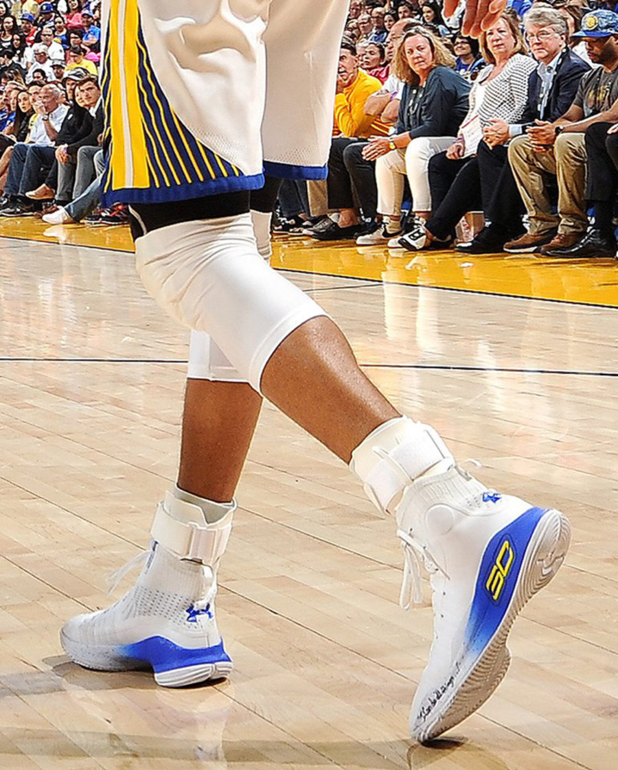 Curry 4,Under Armour  清爽又帅气！勇士白蓝配色 Curry 4 海外率先发售