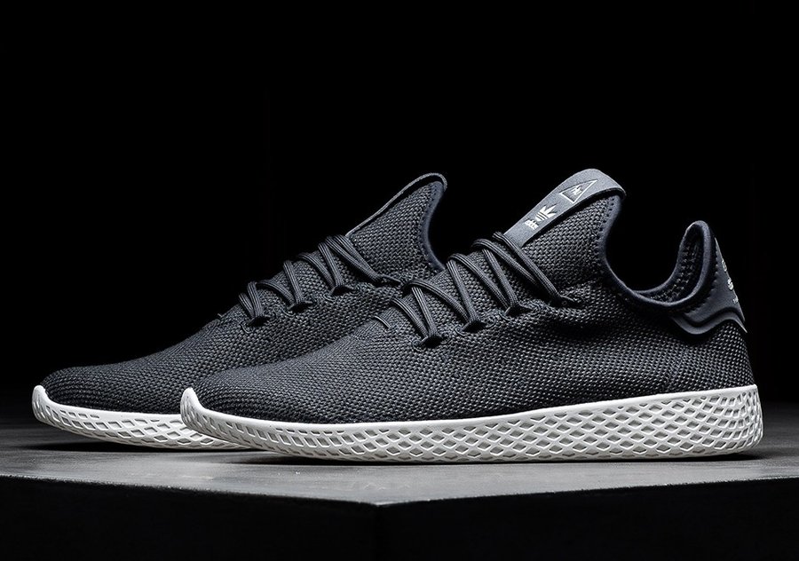 adidas,Tennis Hu  极简设计！简约风格 adidas Tennis Hu 现已上架！