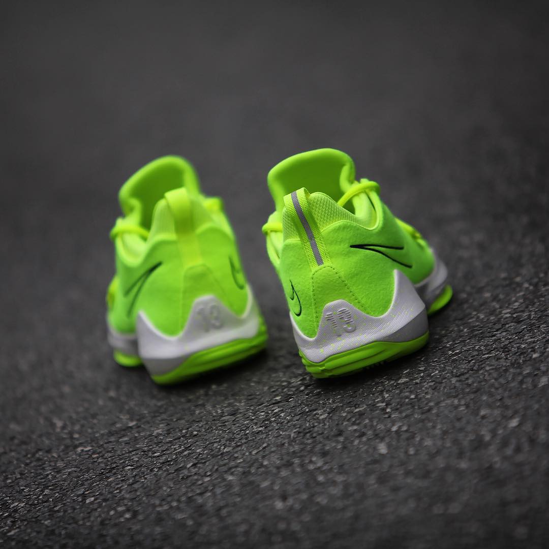 Nike,PG 1  荧光色系！骚气配色 Nike PG 1 本周发售！
