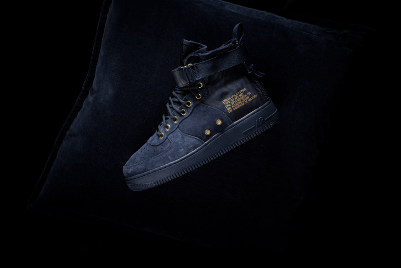 917753-400, Nike,SF-AF1 Mid,Ob  麂皮 + 尼龙鞋面！蓝金配色 SF-AF1 官网现已上架