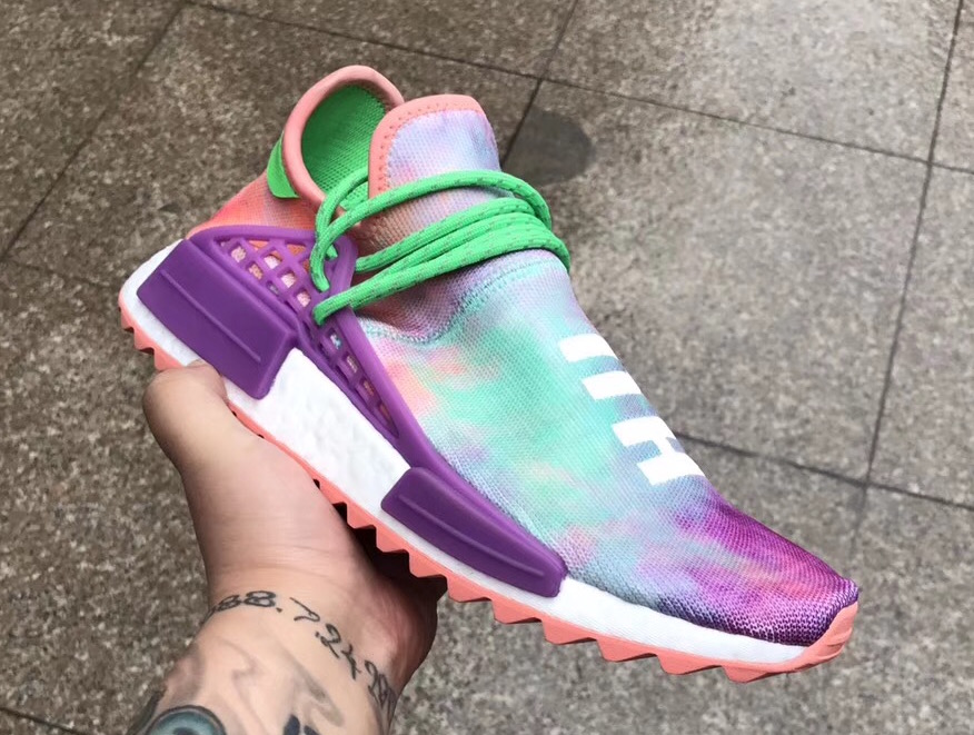 Pharrell,adidas,NMD Hu Trail,H  个性水彩呈现！菲董 NMD 全新配色发售日期确定！