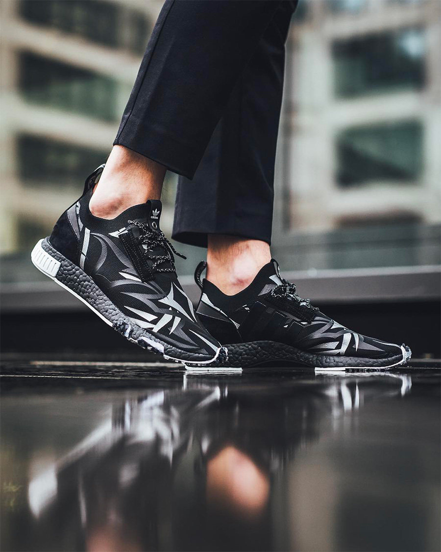 NMD Racer,JUICE,DB1777 DB1777 你现在可以买黑荆棘 JUICE x NMD Racer 了！