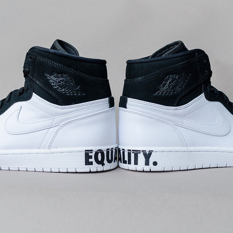 AQ2125-001,AF1,AJ1 AQ2125-001 黑白极简！今年的黑人月 Air Force 1 和 Air Jordan 1 都颇具人气