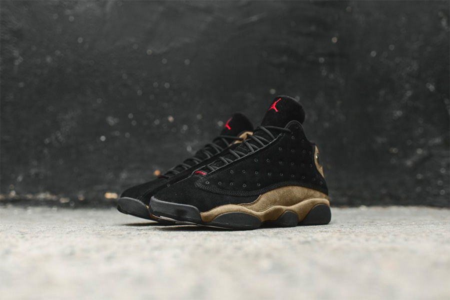414571-006,AJ13,Air Jordan 13 414571-006 AJ13 质感出众又有军事风！这双 Air Jordan 13 “Olive” 现已发售