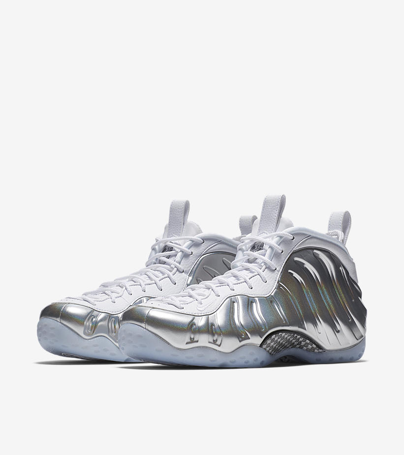 Nike,Air Foamposite One,AA3963  发售提醒！液态银女生专属 Air Foamposite One 明日登陆官网