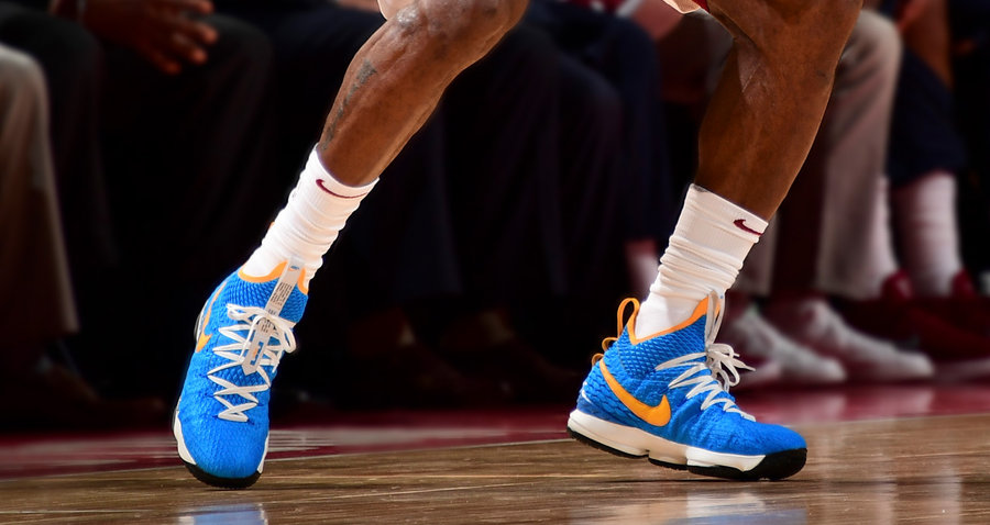 Nike,LeBron 15,Waffle,PE  ​解锁新模式！詹姆斯多款 PE 将迎来市售