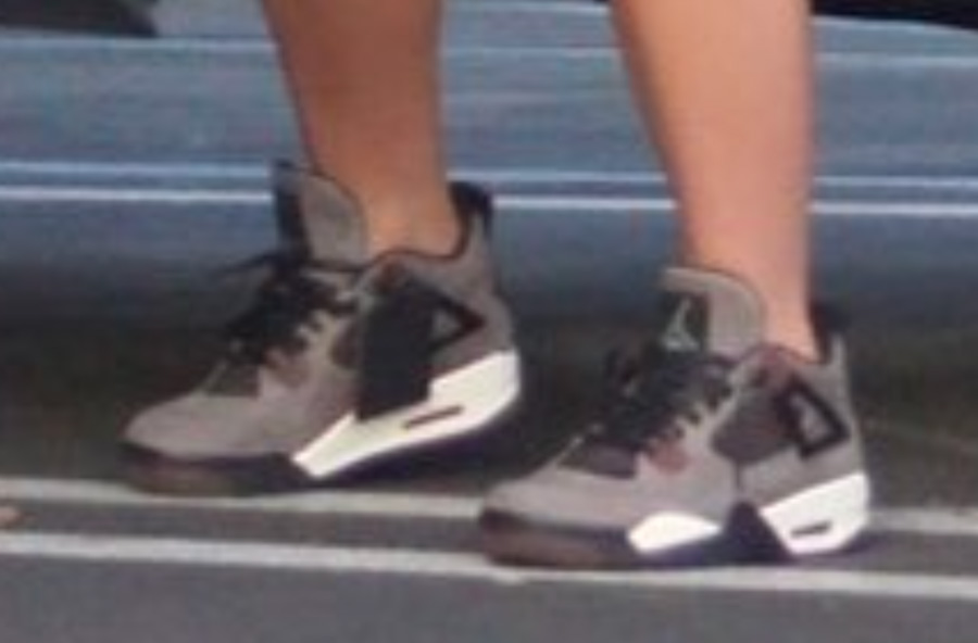 AJ4,Air Jordan 4 AJ4 Travis Scott x Air Jordan 4 首次曝光！金小妹上脚！