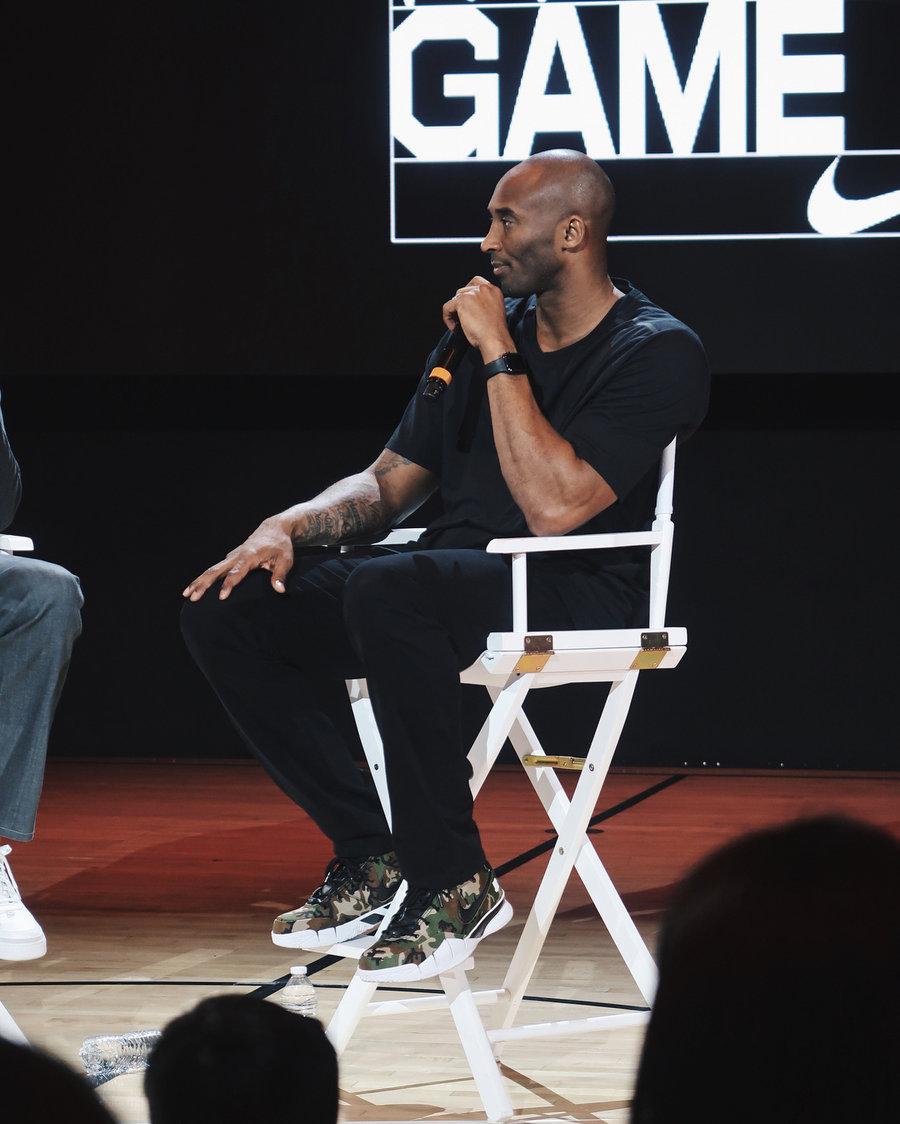 Kobe 1,ZK1,UNDEFEATED  科比亲着上脚 + 冠希提前网晒，这双联名球鞋注定要起飞！
