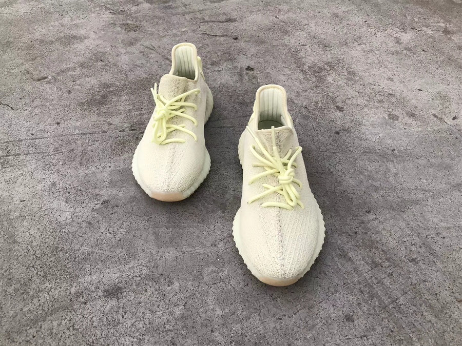 Yeezy 350 Boost V2,Yeezy  谁说的停产！？全新 Yeezy 350 V2 “Butter” 将在六月份发售！