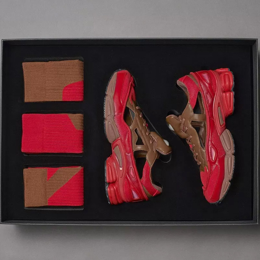 adidas Originals,Ozweego Repli  镂空老爹鞋！全新 Ozweego Replicant 限量发售