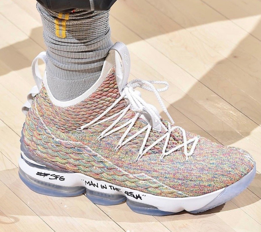 Nike,Fruity Pebbles  果味麦片配色！LeBron 15 “Fruity Pebbles” 三月底发售