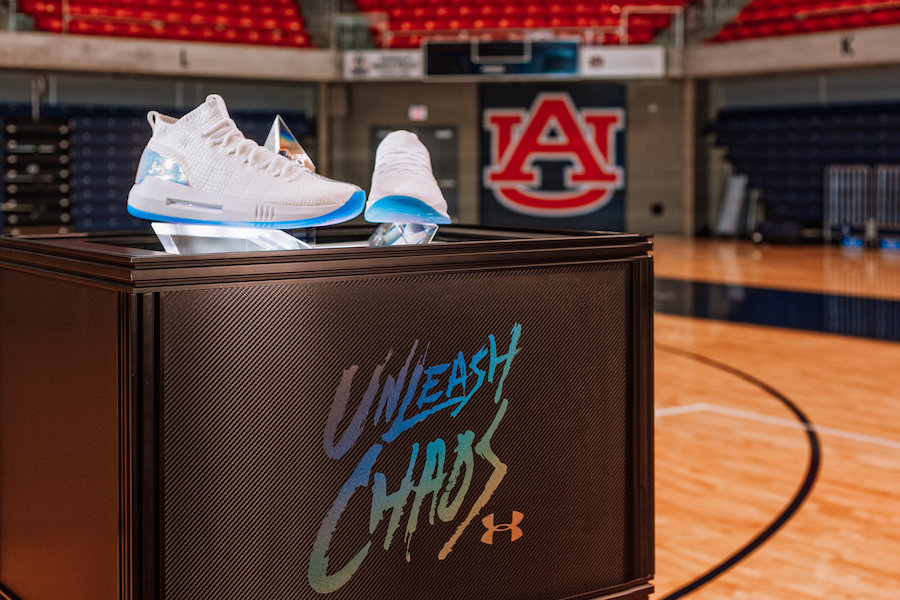 Under Armour,Curry 4 Low,  疯狂三月主题！Under Armour 为赞助球队推出专属套装