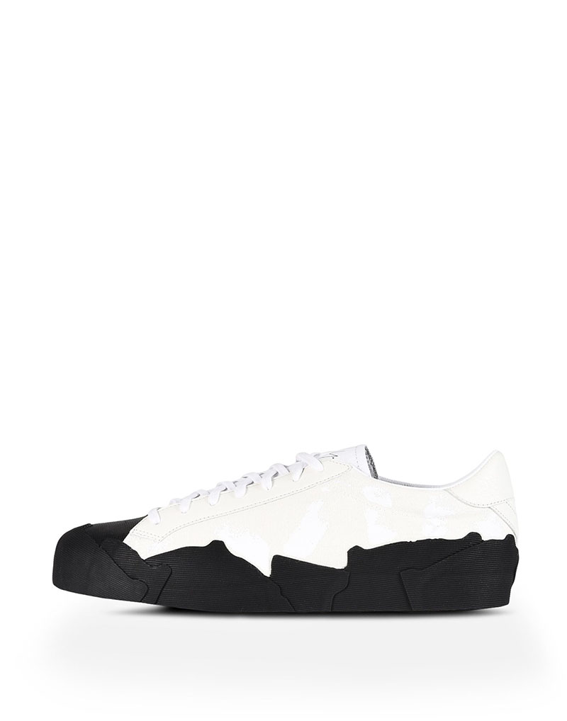 YY TAKUSAN LOW,山本耀司,Yohji Yama  山本耀司 与 adidas 全新联名鞋型现已发售