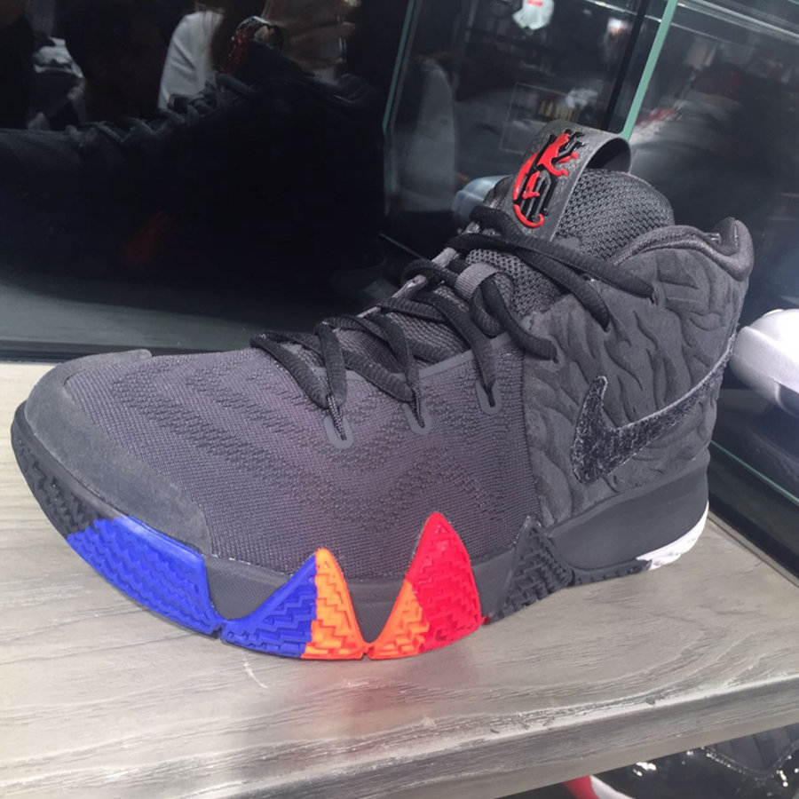 Nike,Kyrie 4,943807-011  为欧文庆生！Nike Kyrie 4 猴年配色释出