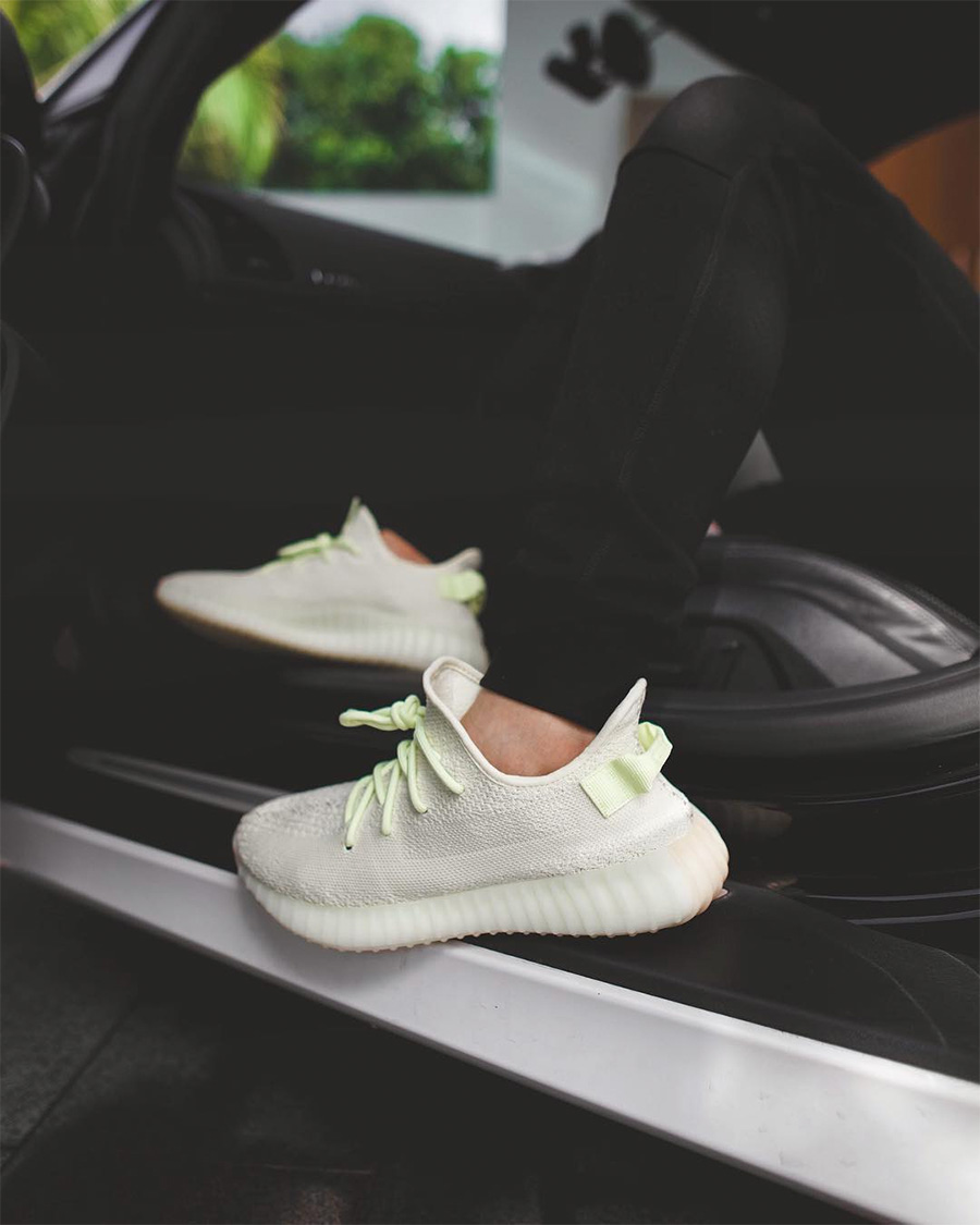 发售,adidas,Yeezy Boost 350 V2,B  货量有惊喜！月底发售的 Yeezy 350 V2 “Butter” 海外店铺图曝光