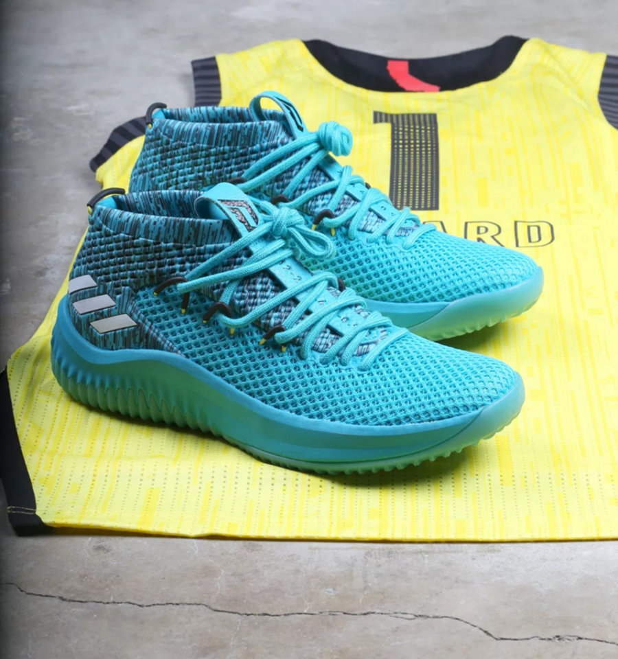 adidas,Dame 4  通体冰蓝！Dame 4 麦当劳全美赛配色登场